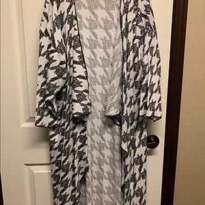 LulaRoe Shirley